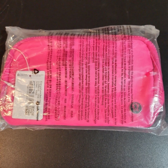 lululemon athletica Pink Belt Bag - Picture 2 of 4